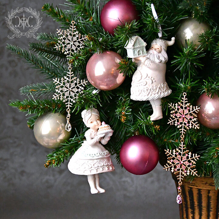 本物品質の 4個セット クリスマス サンタ 人形 北欧 装飾 インテリア