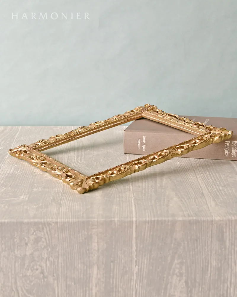 ベルサイユウォールフレーム/ゴールド｜輸入雑貨の通販 | 輸入雑貨