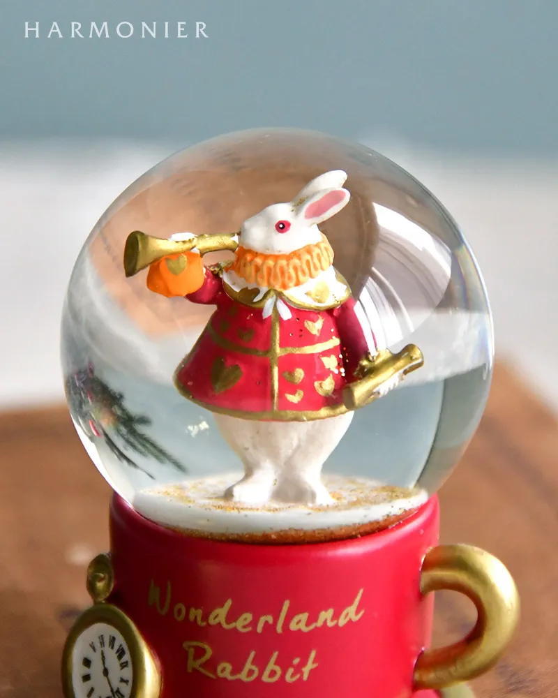 ワンダーラビットティーカップミニスノードーム（レッド/ホワイト