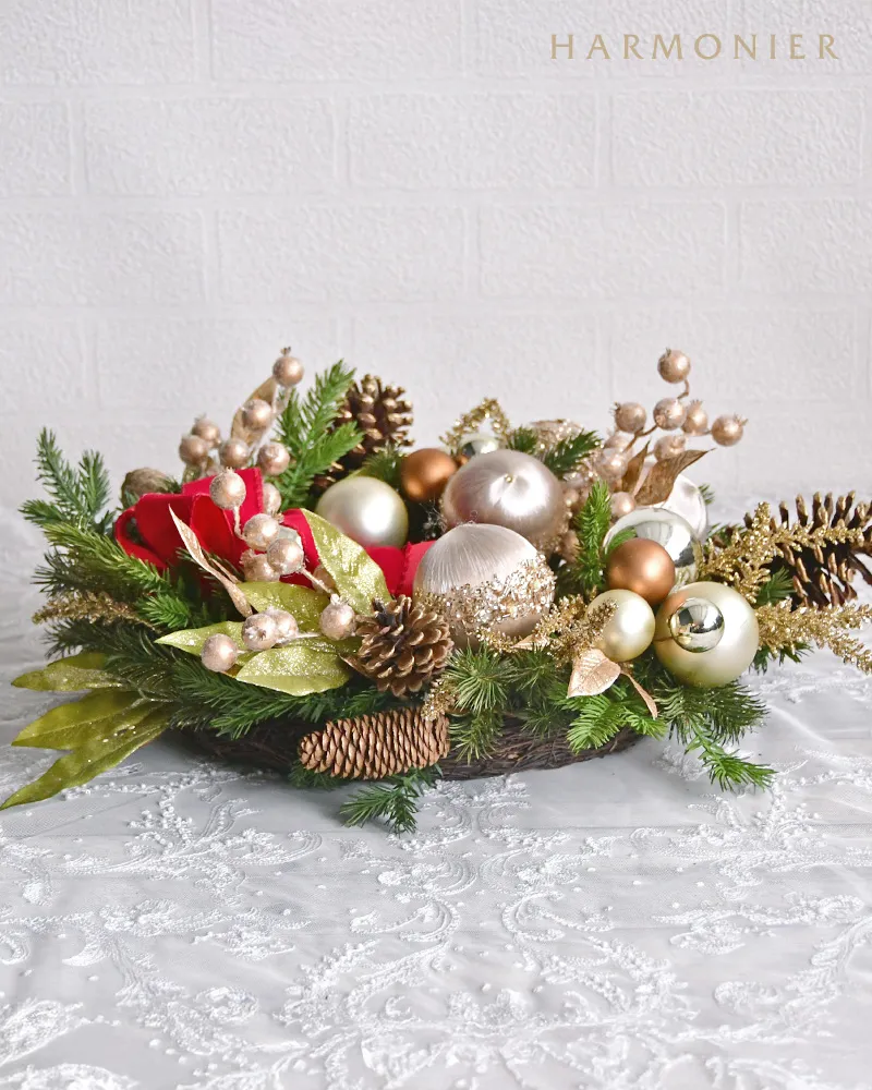 大人のゴールドクリスマスリース ミニ クリスマスリース 32cm 松ぼっくり ゴールド Mサイズ Gold Pine