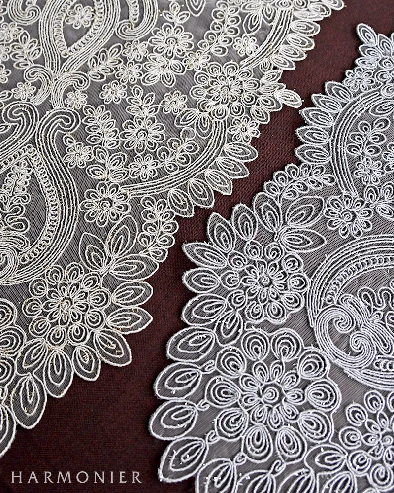 ノーブルテーブルランナー/シルバー40x140cm | 輸入雑貨の通販