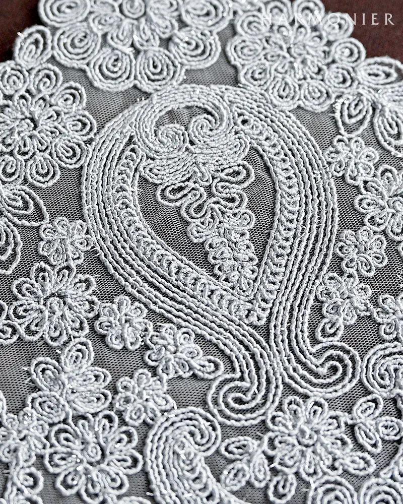 ノーブルプレースマット/シルバー30x50cm | 輸入雑貨の通販ハルモニア