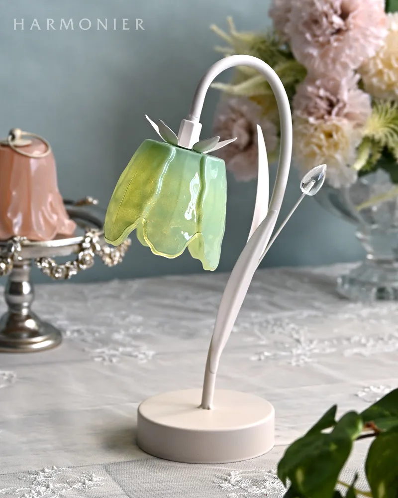 フラワーランプスタンド/ホワイト※電池・USB仕様（typeｰCコード付属