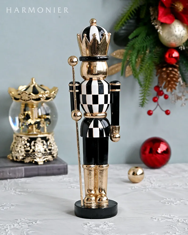 サンタクロースフィギュア/レッドコートツリー31cm｜クリスマスグッズ