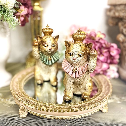 猫のポット、トルコの花瓶、スウェーデンのキャンドル 猫のポット、トルコの花瓶、スウェーデンのキャンドル 猫の