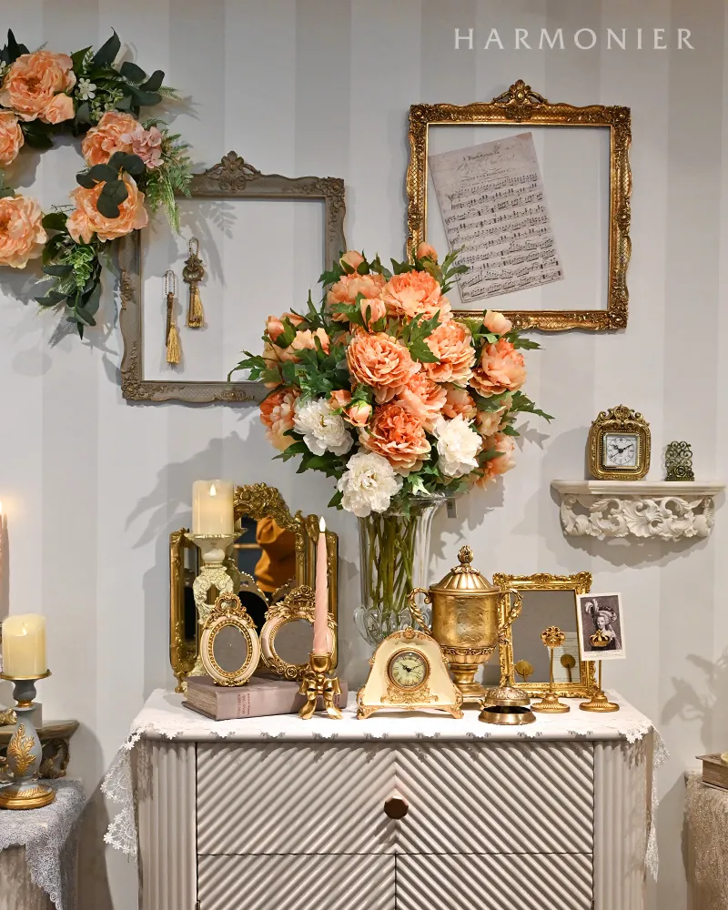 ヴェルサイユウォールシェルフ/ホワイト | 輸入雑貨の通販ハルモニア