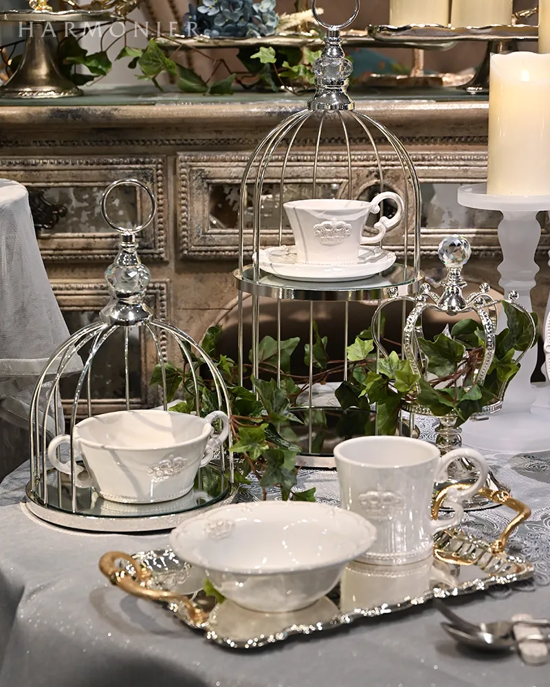 ゴールドハンドルシルバートレイ｜輸入雑貨の通販 | 輸入雑貨の通販