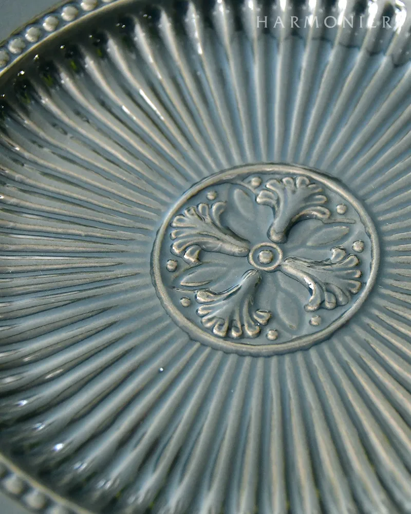 ペルシアン・オクタグラム (シルバープルーフ) イラン陶器 アルメニア ペルシアン・オクタグラム (シルバープルーフ) イラン陶器 アルメニア