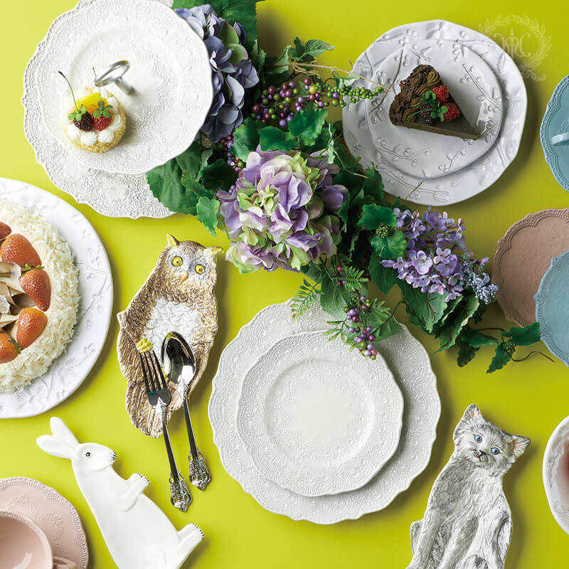 春のテーブルに彩りを添える、ラセラミカVBCの食器