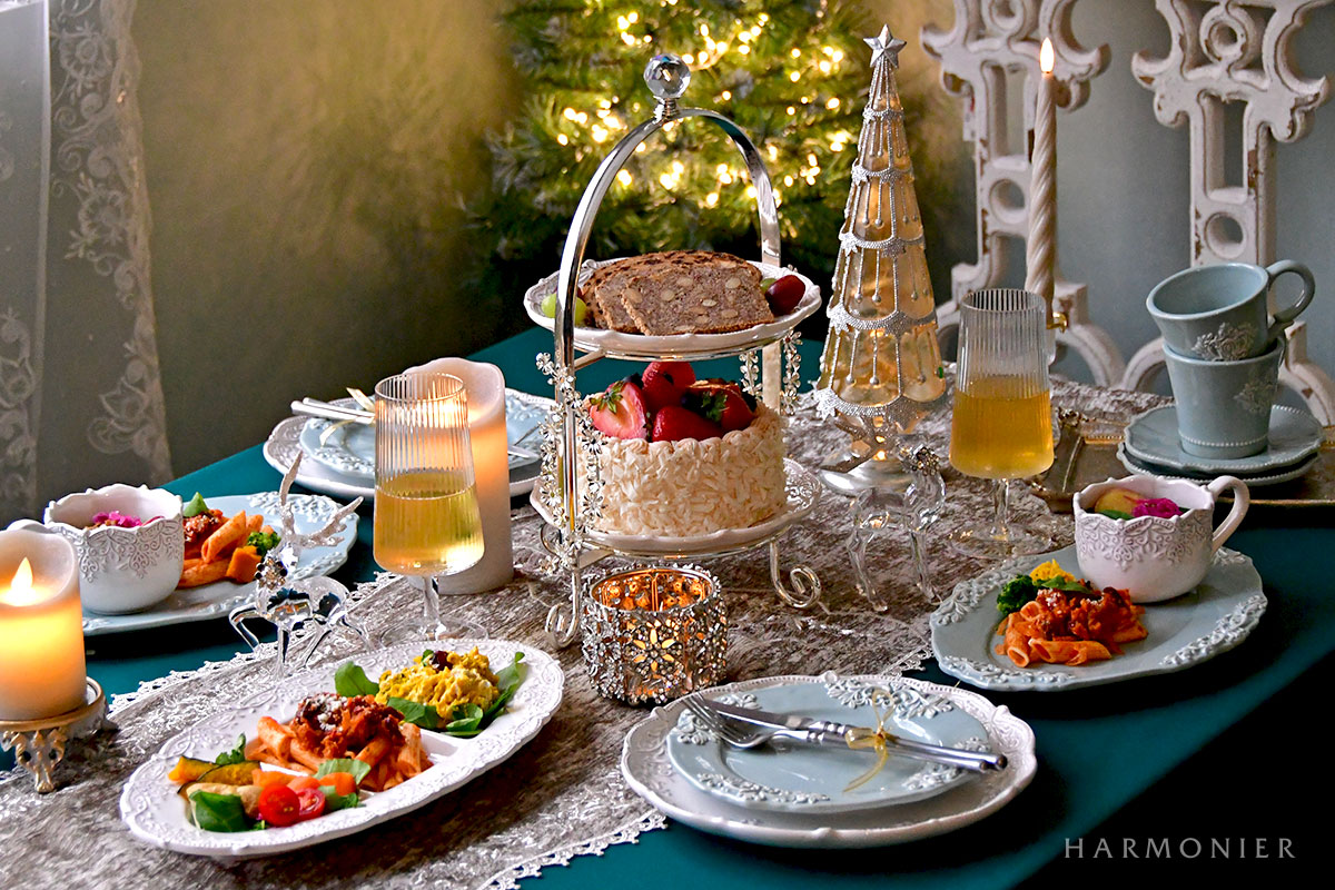 クリスマスディナーのおしゃれなテーブルコーディネート　Sweet Home Cafe　上品カフェスタイルでおしゃれに楽しむクリスマス